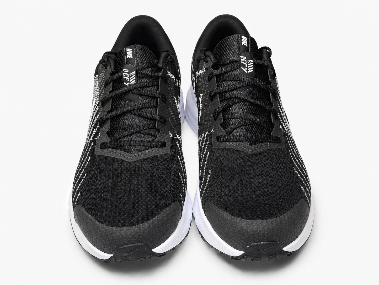 Nike Run Defy Black / White Running Shoes
