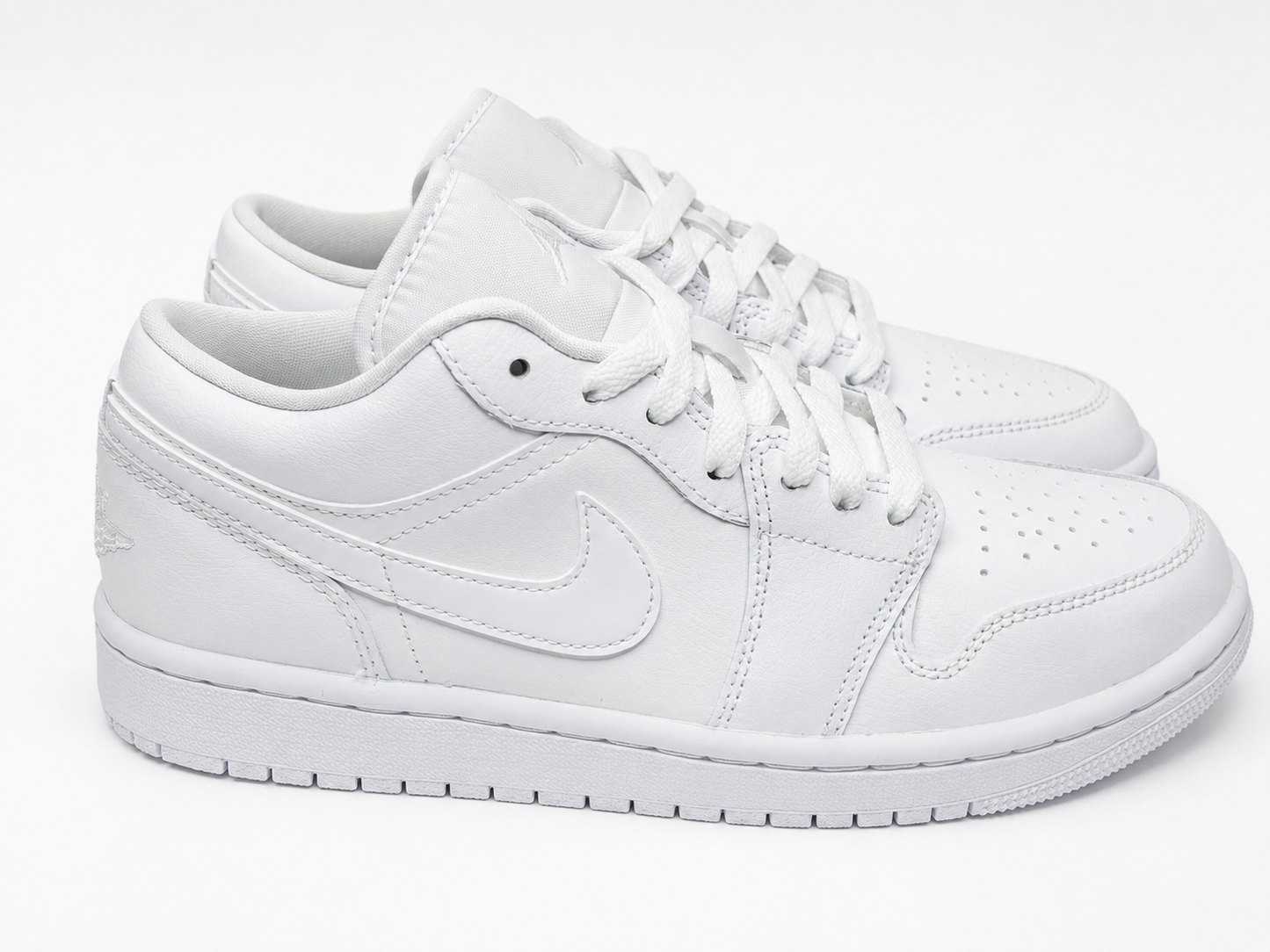 Air Jordan 1 Low Triple White Sneakers