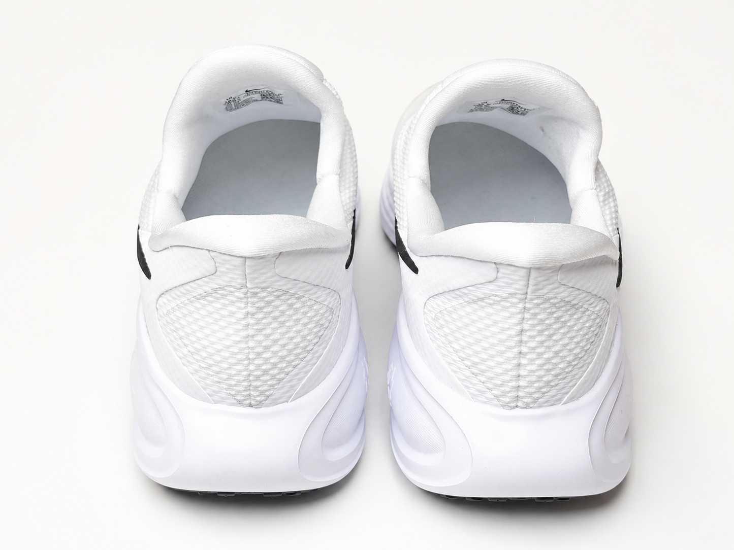 Nike Revolutin 8 Easy on Size 10.5M