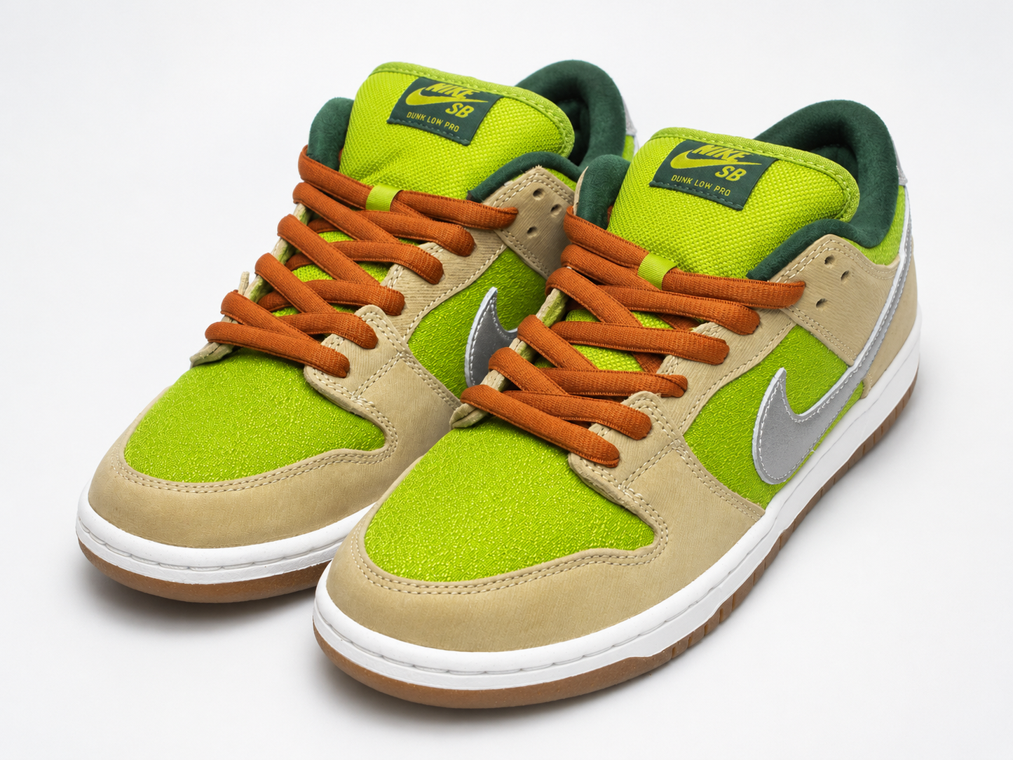 Nike SB Dunk Low Pro "Escargot
